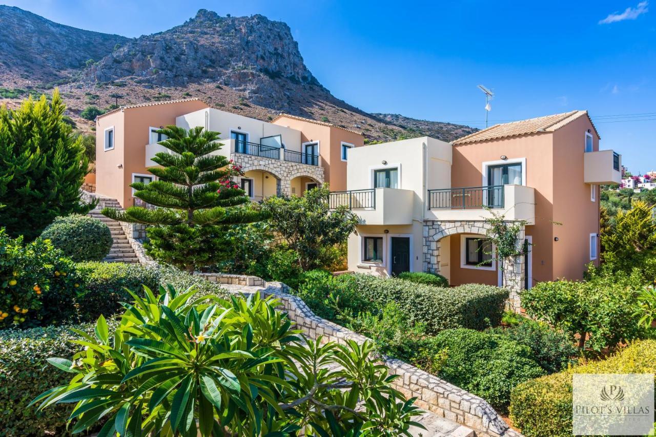 הרסוניסוס Pilot'S Villas Luxury Suites מראה חיצוני תמונה