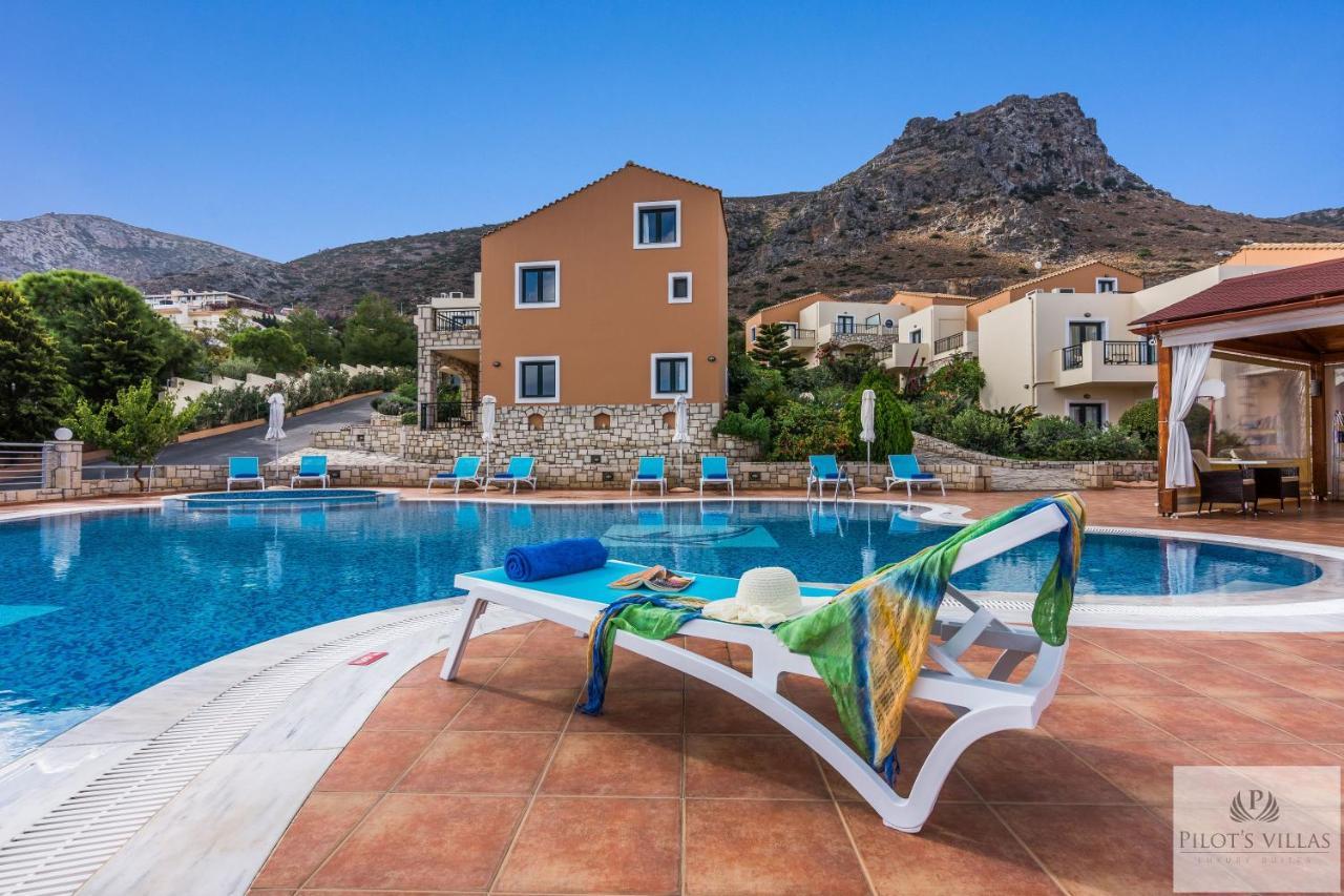 הרסוניסוס Pilot'S Villas Luxury Suites מראה חיצוני תמונה