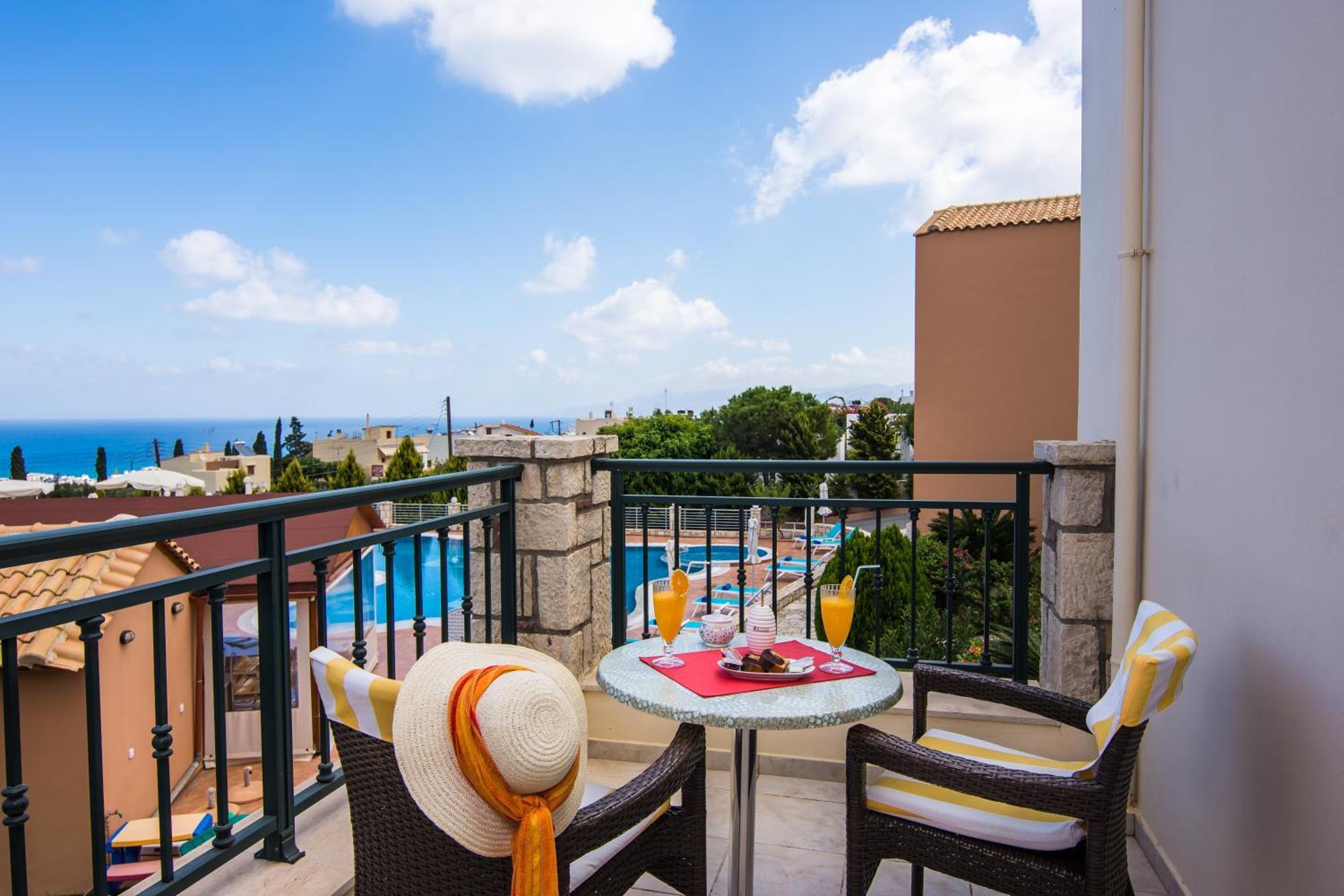 הרסוניסוס Pilot'S Villas Luxury Suites מראה חיצוני תמונה