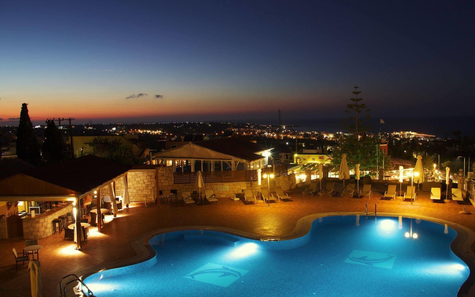 הרסוניסוס Pilot'S Villas Luxury Suites מראה חיצוני תמונה